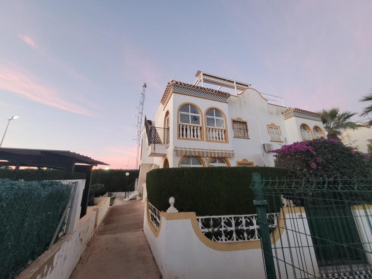 Villa Susana Torrevieja Zewnętrze zdjęcie